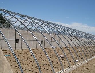 萄温室建设新标杆 旭鑫连栋温室工程的设计颖与育苗实践